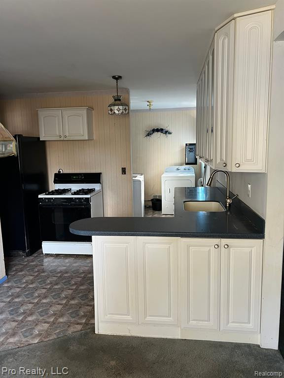 539 FOREST Street, Westland, MI 48186 — Photo 4