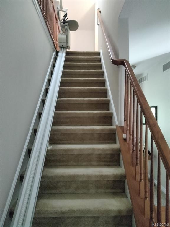 22460 WHITE PINE Drive, New Boston, MI 48164 — Photo 15