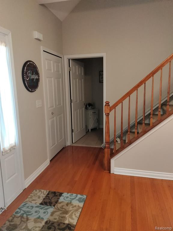 22460 WHITE PINE Drive, New Boston, MI 48164 — Photo 16