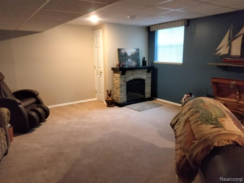 22460 WHITE PINE Drive, New Boston, MI 48164 — Photo 33