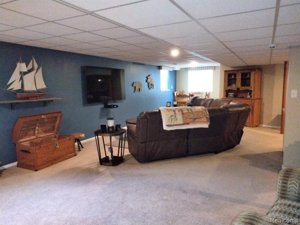 22460 WHITE PINE Drive, New Boston, MI 48164 — Photo 45