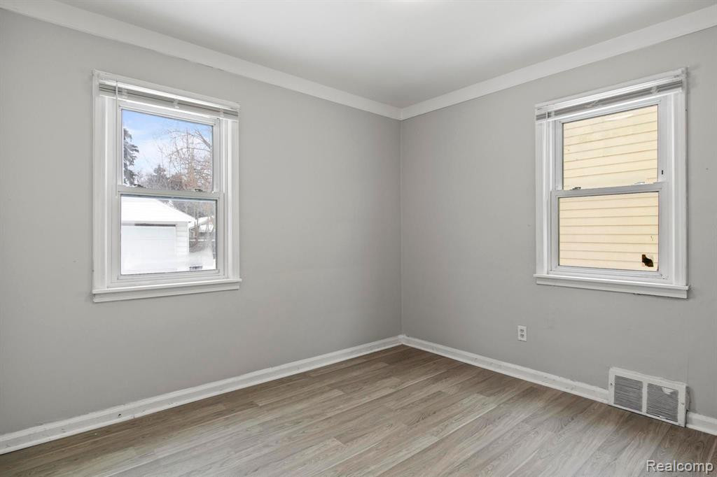 6512 PLAINVIEW Avenue, Detroit, MI 48228 — Photo 21