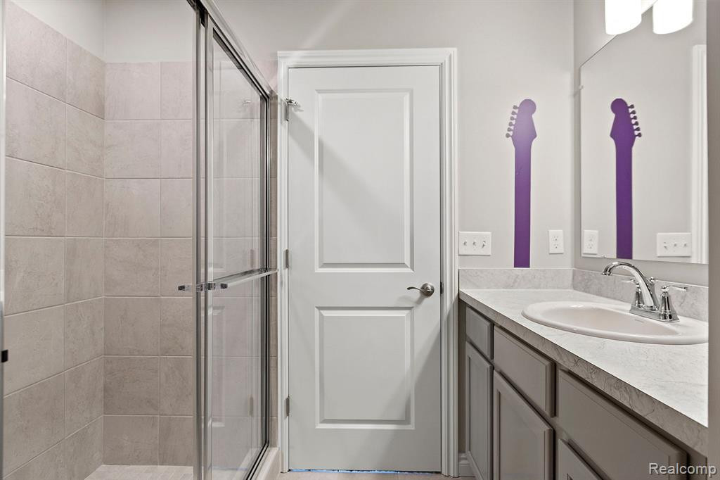 2274 Chase Drive, 111, Howell, MI 48855 — Photo 13