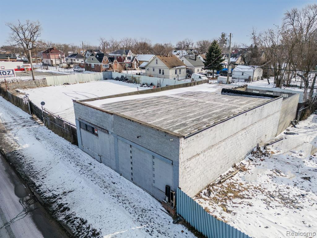 7647 Joy Road, Detroit, MI 48204 — front exterior