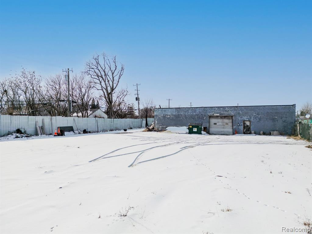 7647 Joy Road, Detroit, MI 48204 — Photo 8