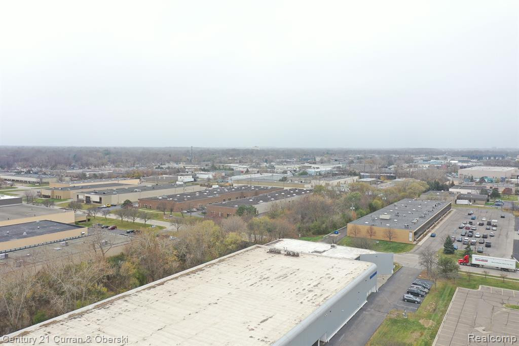 1410 ALLEN Drive, Troy, MI 48083 — Photo 8