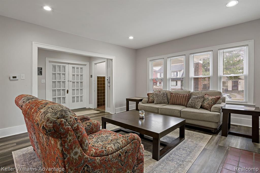224 Worcester Place, Detroit, MI 48203 — Photo 44