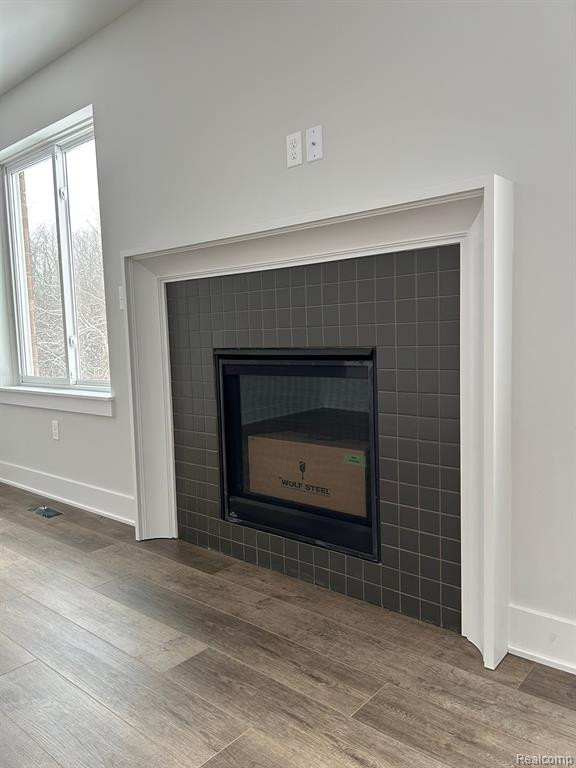 13658 STAMFORD Road, Belleville, MI 48111 — Photo 16
