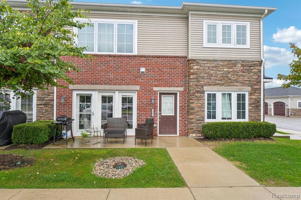 5525 ARBOR CHASE Drive, Ann Arbor, MI 48103 — front exterior