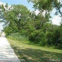 635 WALTON BLVD, Pontiac, MI 48340 — Photo 4