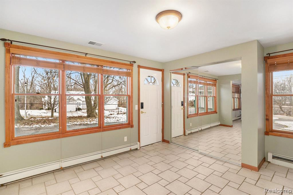 515 LYNN Street, Flushing, MI 48433 — Photo 9