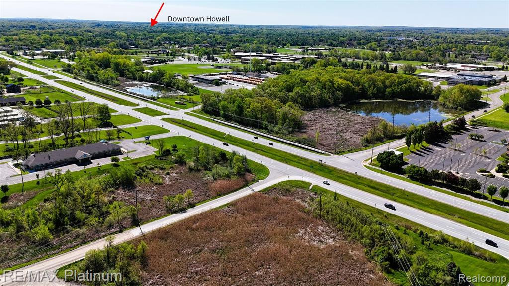 1688 Pinecroft Lane, Howell, MI 48855 — Photo 15