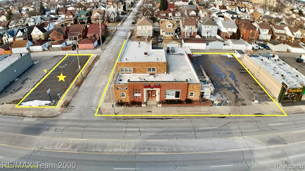 935 & 939 E Fulton Street, Grand Rapids, MI, 49503