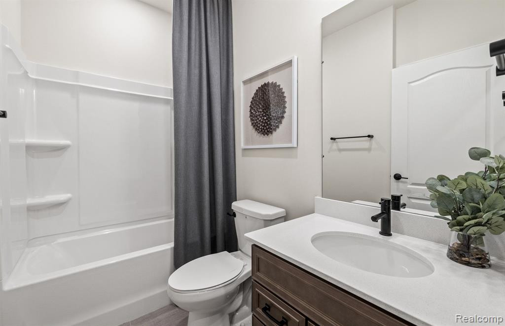 759 W SPANIEL Drive, Ann Arbor, MI 48108 — Photo 11