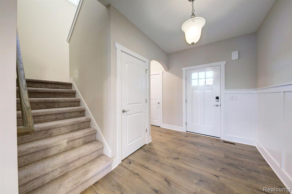 508 Birkdale, Howell, MI 48843 — Photo 6