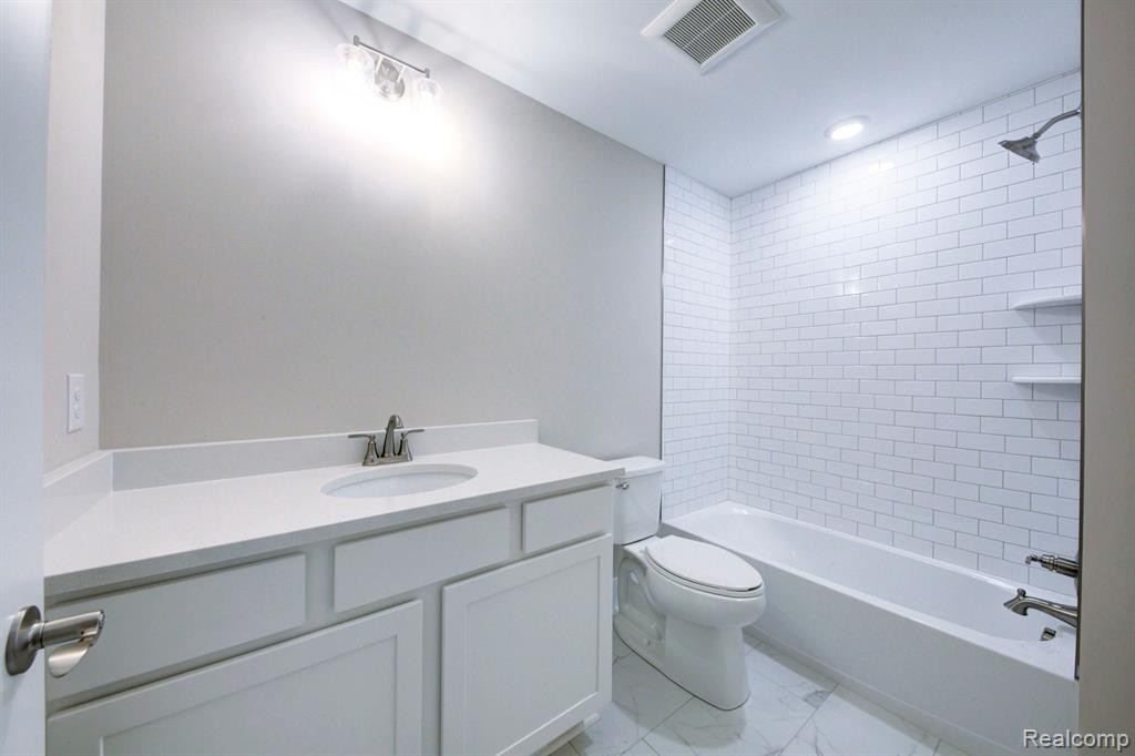508 Birkdale, Howell, MI 48843 — Photo 34