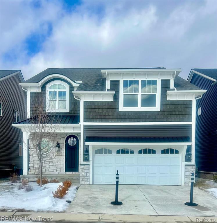 211 MOUNTAIN VIEW LANE, Milford, MI 48381 — front exterior