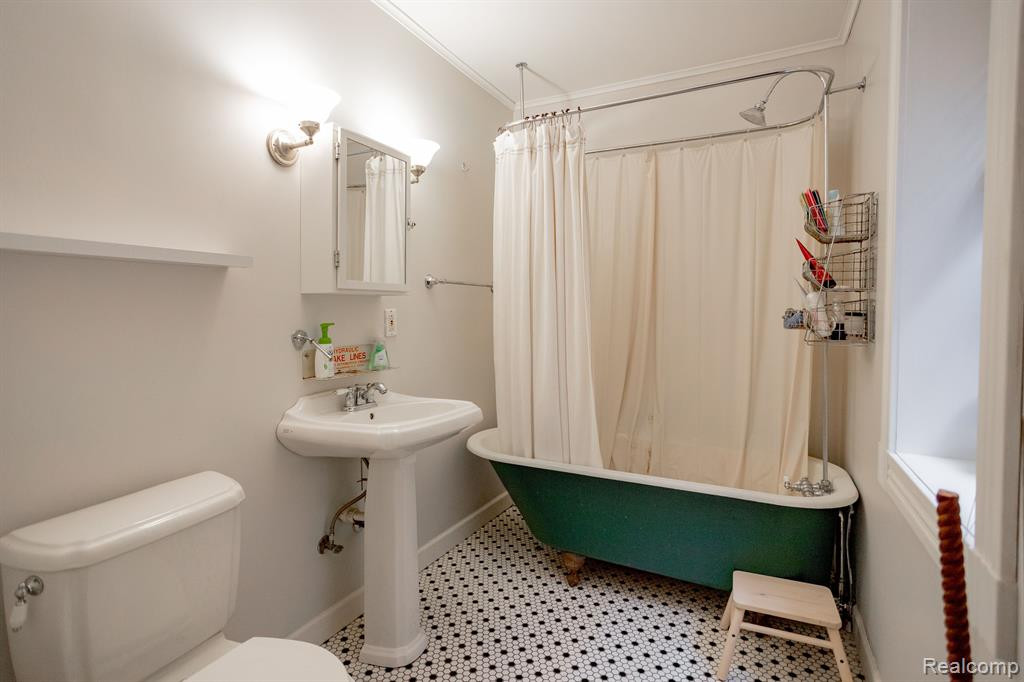 4158 2ND Avenue, Detroit, MI 48201 — Photo 23
