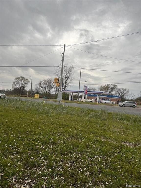 2105 WILLIAMSON Road, Saginaw, MI 48601 — Photo 3