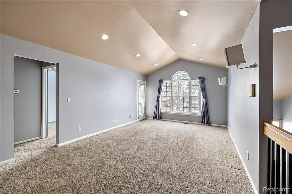 4443 BERKSHIRE Drive, Sterling Heights, MI 48314 — Photo 24