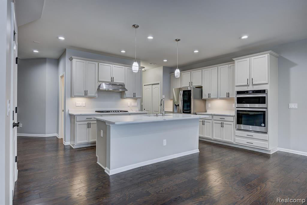 43576 Prospect Lane, 20, Novi, MI — Photo 6