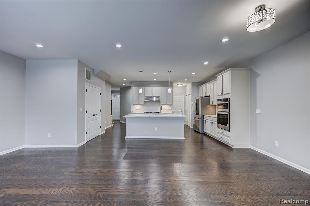 43576 Prospect Lane, 20, Novi, MI — Photo 16