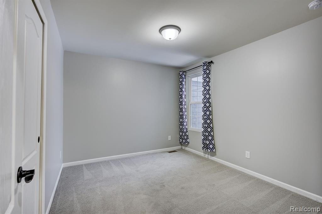 43576 Prospect Lane, 20, Novi, MI — Photo 21