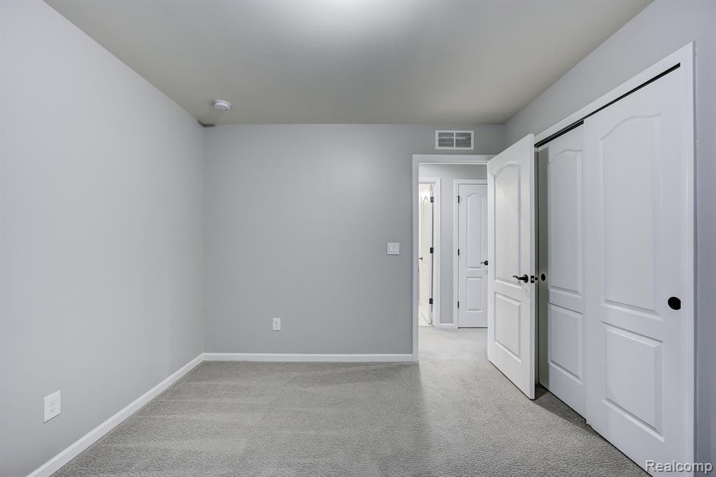 43576 Prospect Lane, 20, Novi, MI — Photo 22