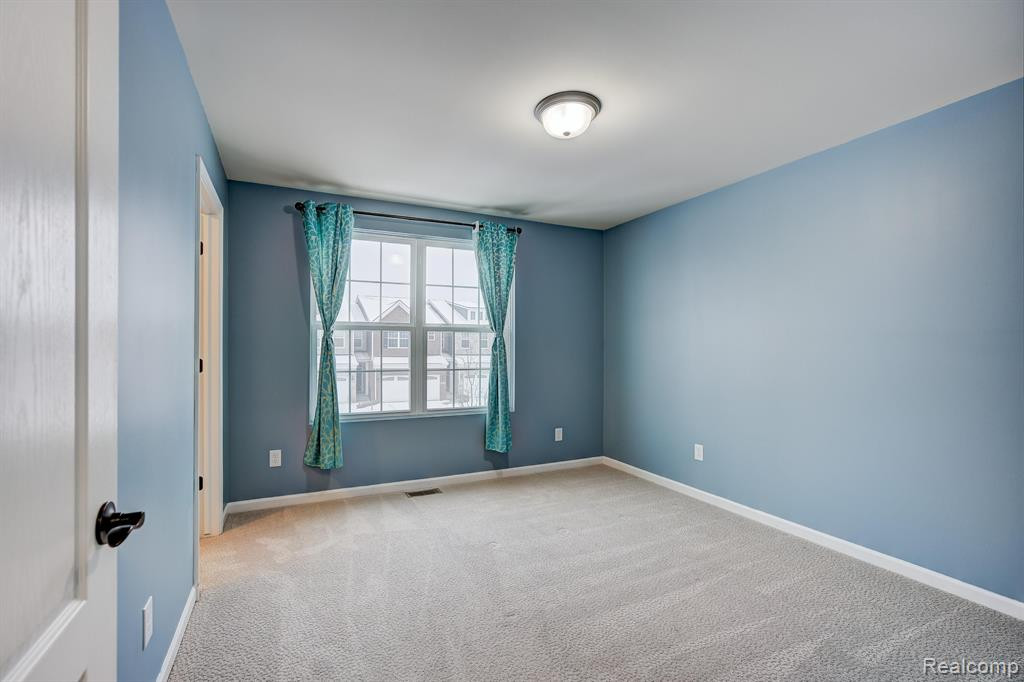 43576 Prospect Lane, 20, Novi, MI — Photo 23