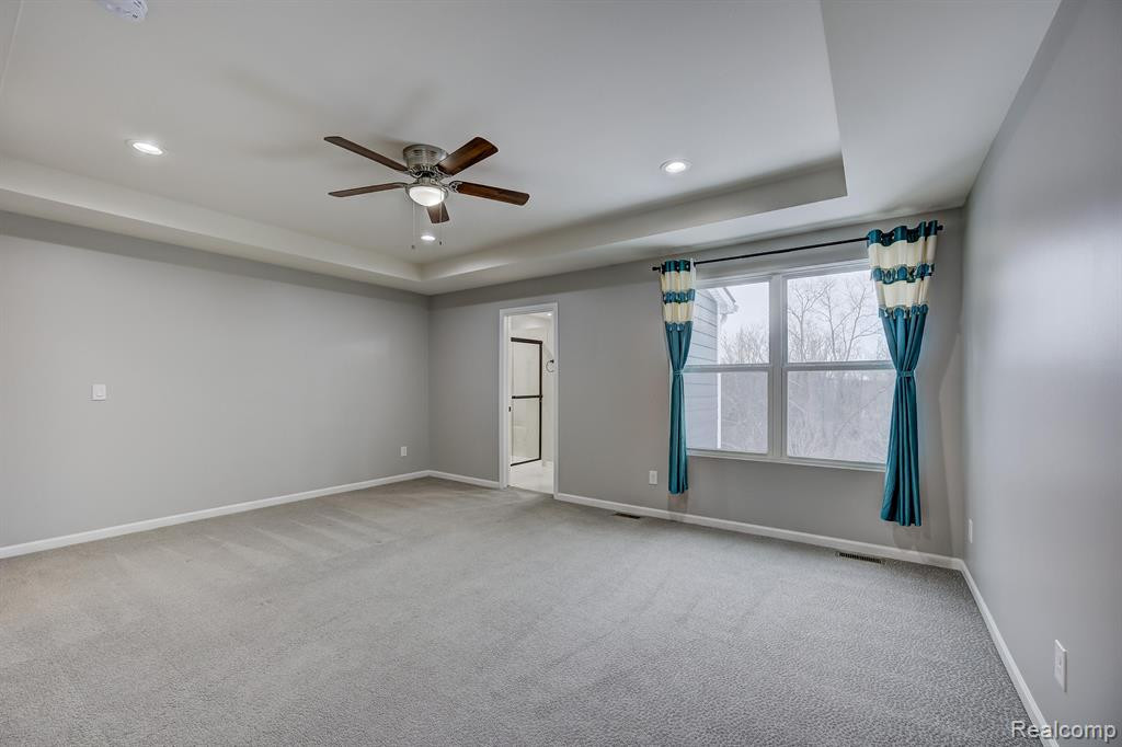 43576 Prospect Lane, 20, Novi, MI — Photo 28