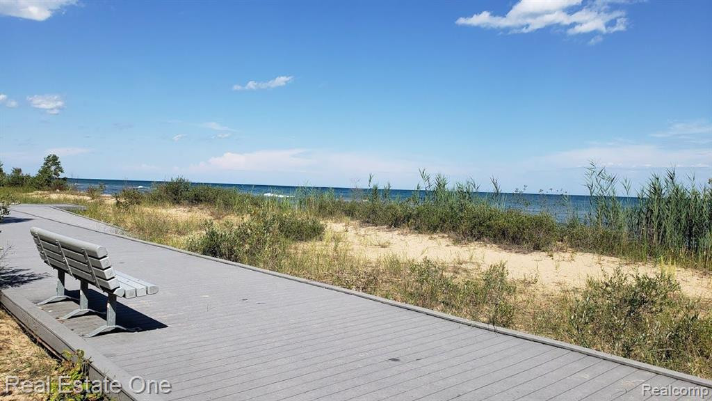 7289 WOODLEA Road, Oscoda, MI 48750 — Photo 15