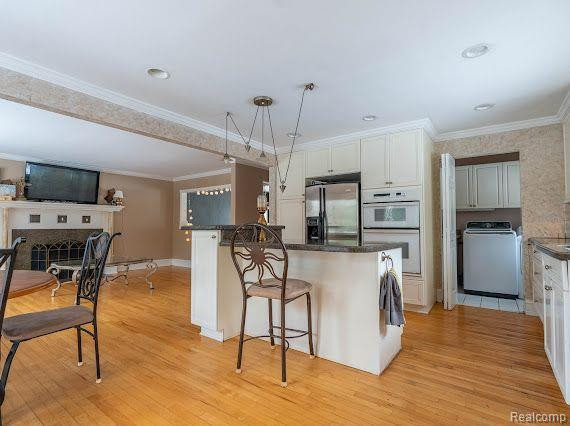 5123 CHESTERSHIRE Drive, West Bloomfield, MI — Photo 9