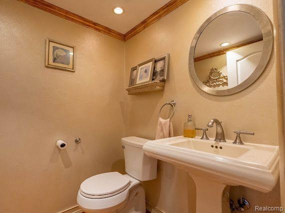 5123 CHESTERSHIRE Drive, West Bloomfield, MI — Photo 17