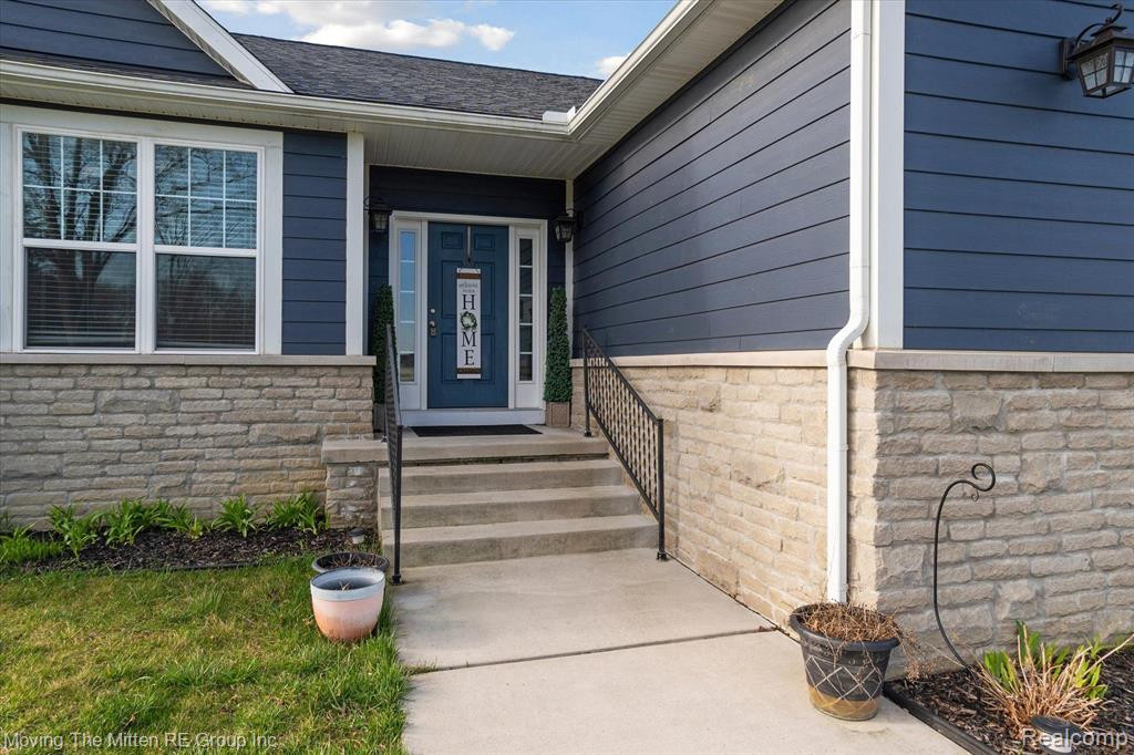 48035 WILLIS Road, Belleville, MI 48111 — Photo 3