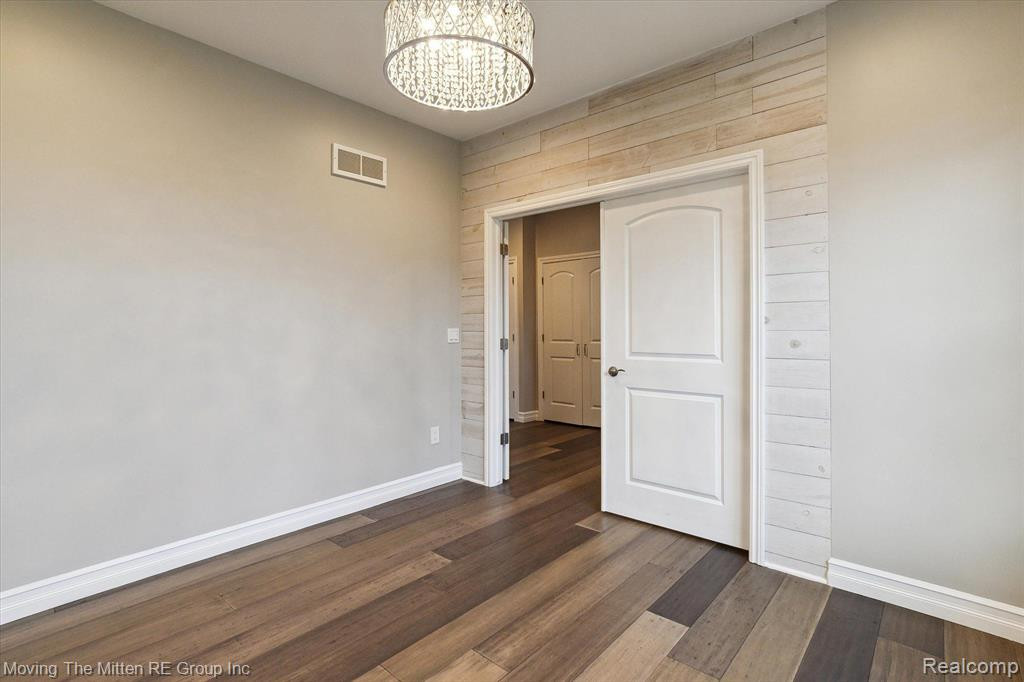 48035 WILLIS Road, Belleville, MI 48111 — Photo 16