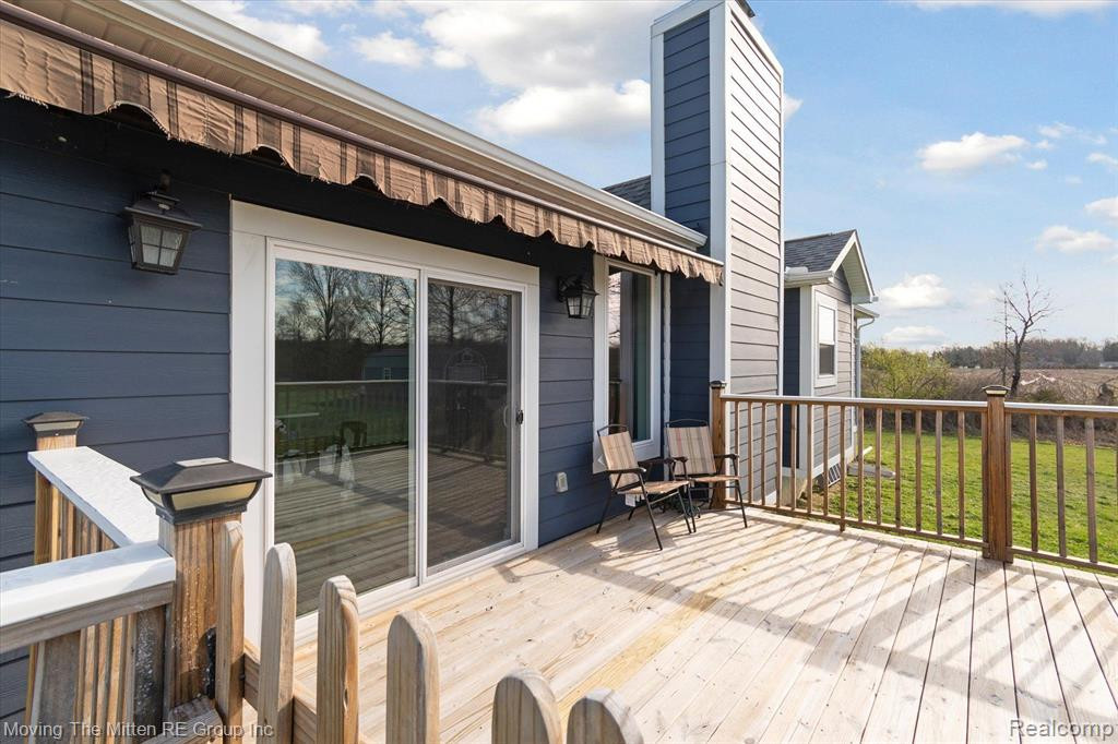48035 WILLIS Road, Belleville, MI 48111 — Photo 35