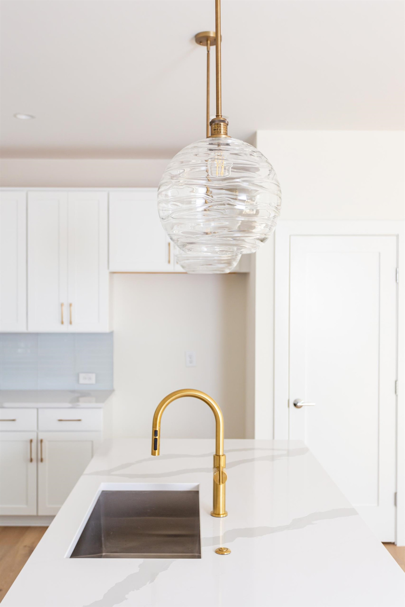 206C Laurel Avenue photo 6