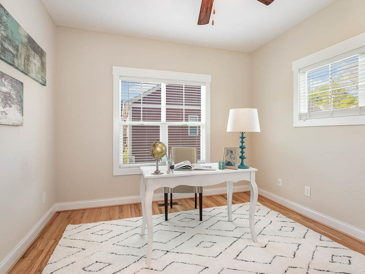 906 Scout Drive photo 11