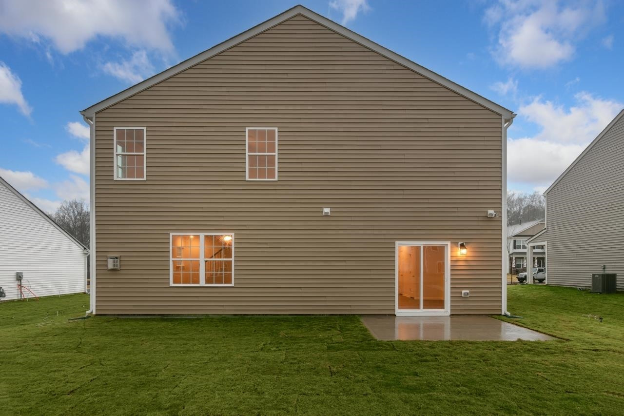 Photo 2 of Single Family Residence at 209 Red Cedar Wy, Fuquay Varina, NC 27526 | MLS# 2493874 | | Sold on 2023-06-20