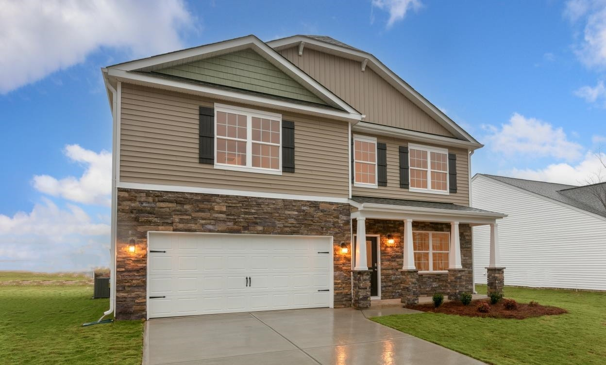 Photo 3 of Single Family Residence at 209 Red Cedar Wy, Fuquay Varina, NC 27526 | MLS# 2493874 | | Sold on 2023-06-20