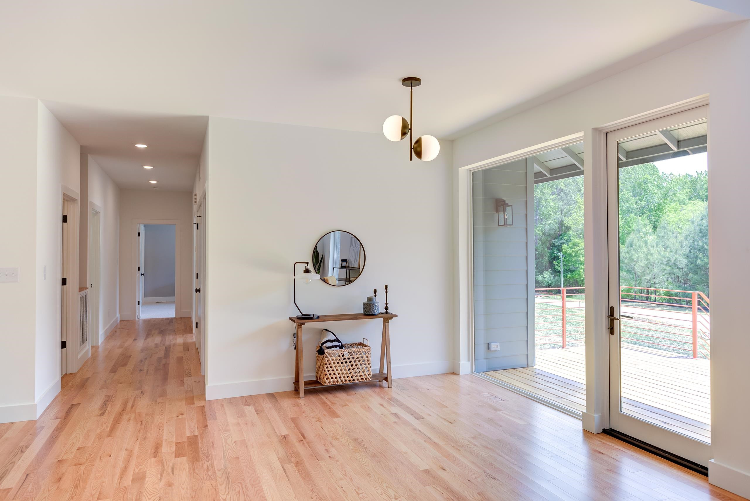 170 Daphine Drive photo 2