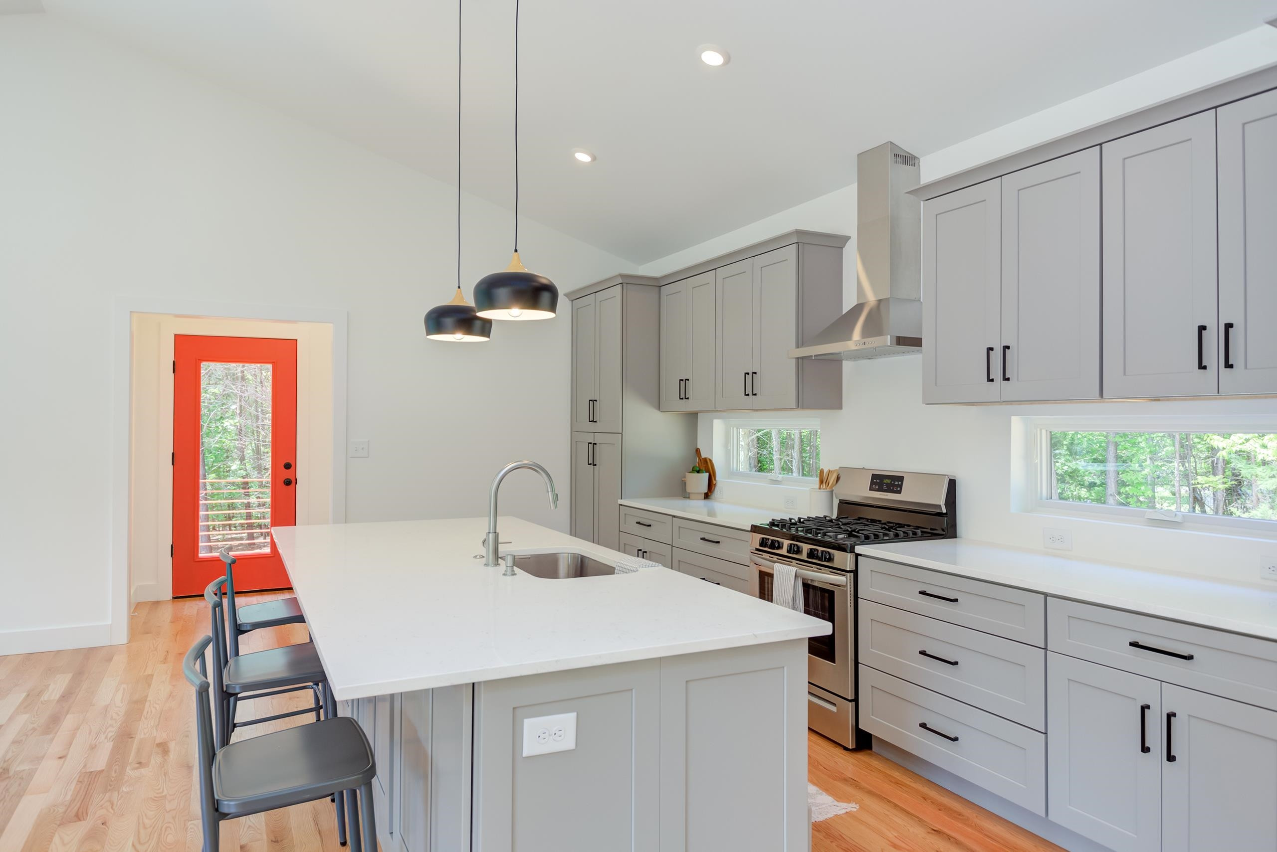 170 Daphine Drive photo 8