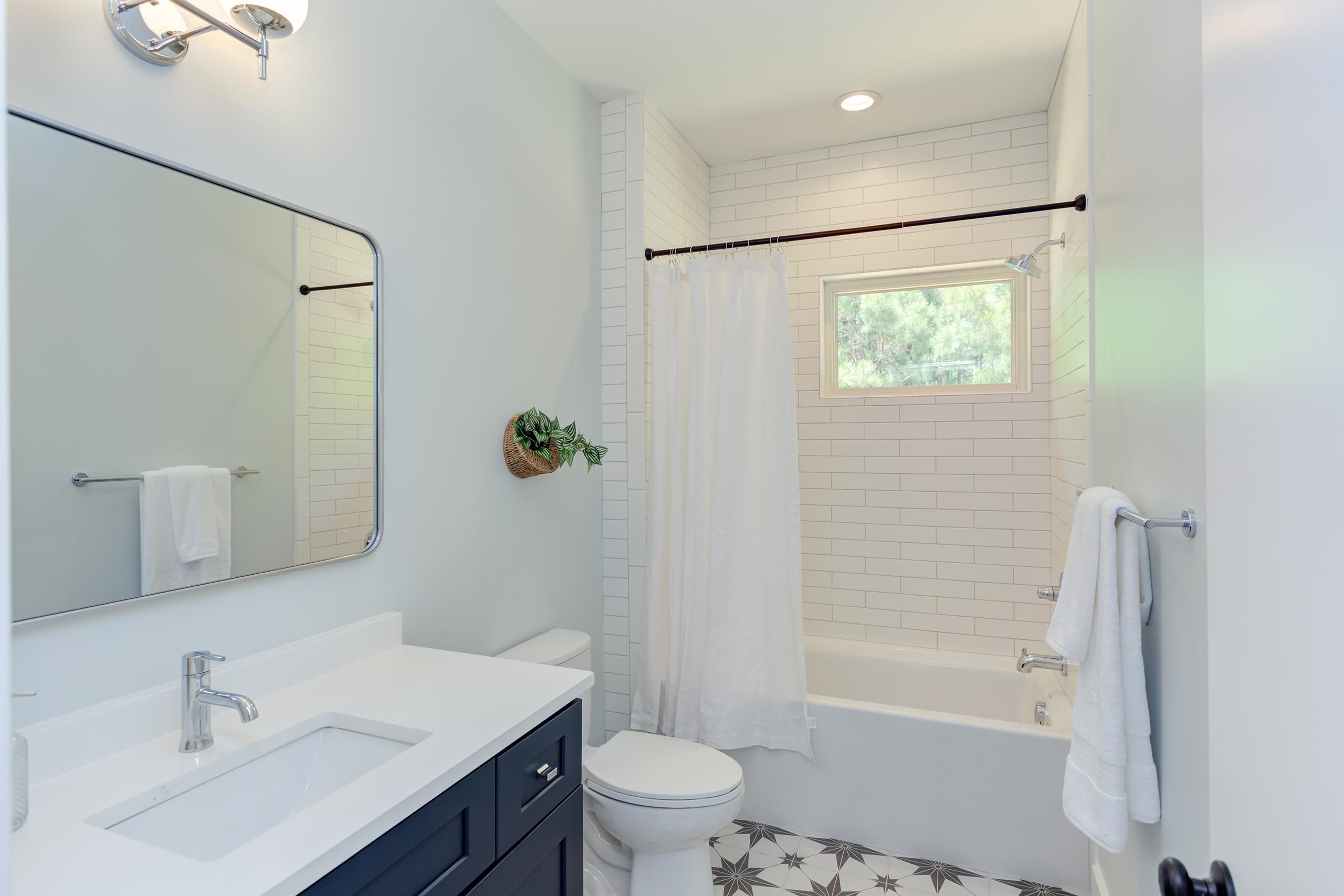 170 Daphine Drive photo 17