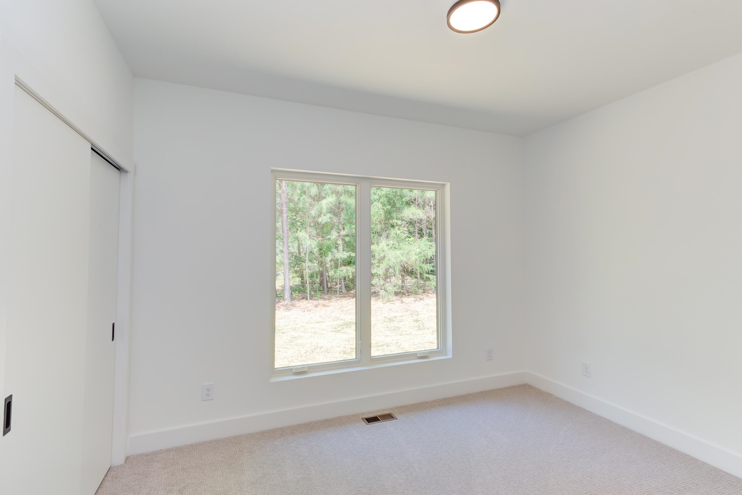 170 Daphine Drive photo 21