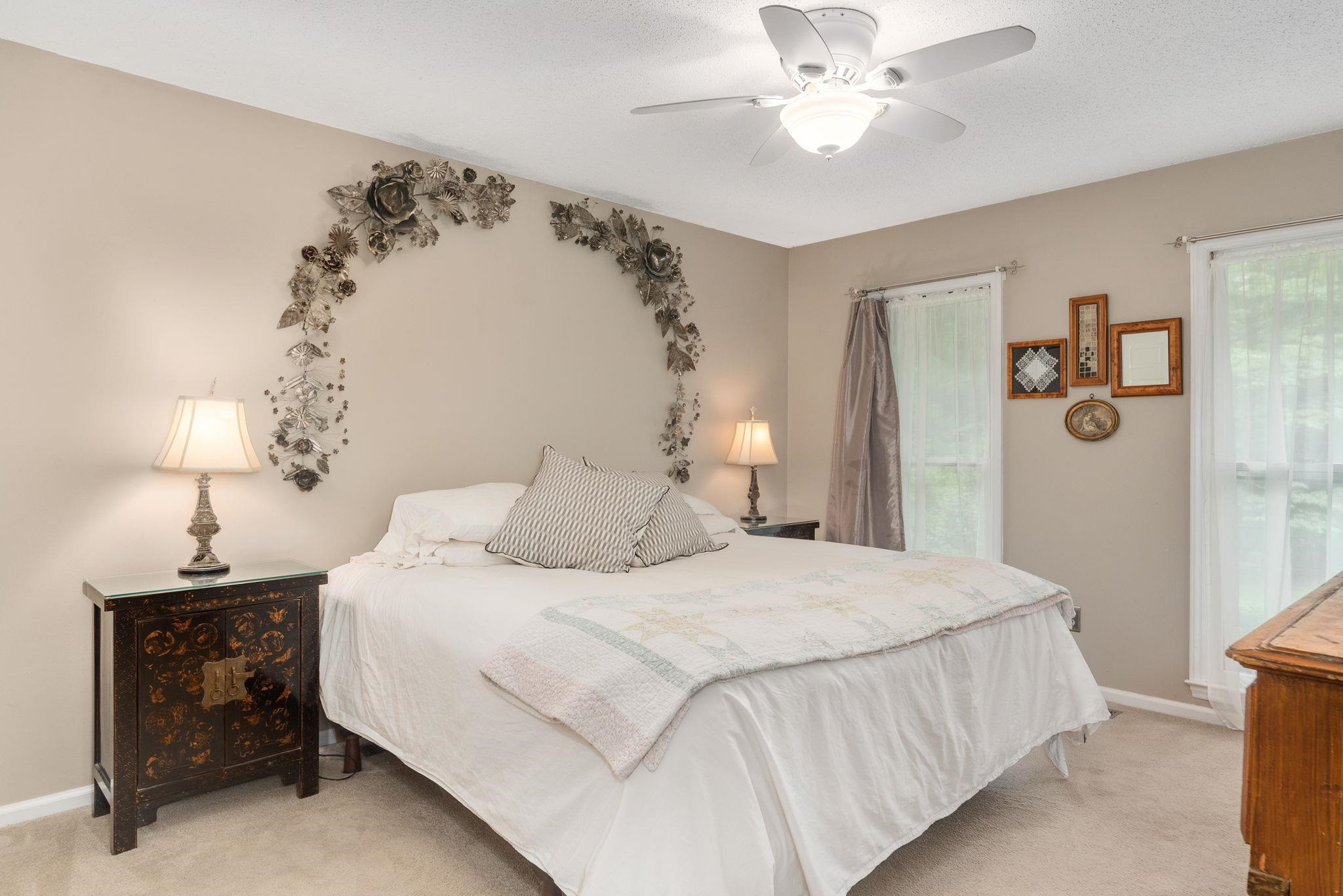 9022 Dodsons Crossroads photo 14