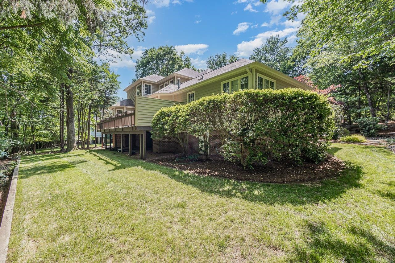 105 Muir Lane photo 6