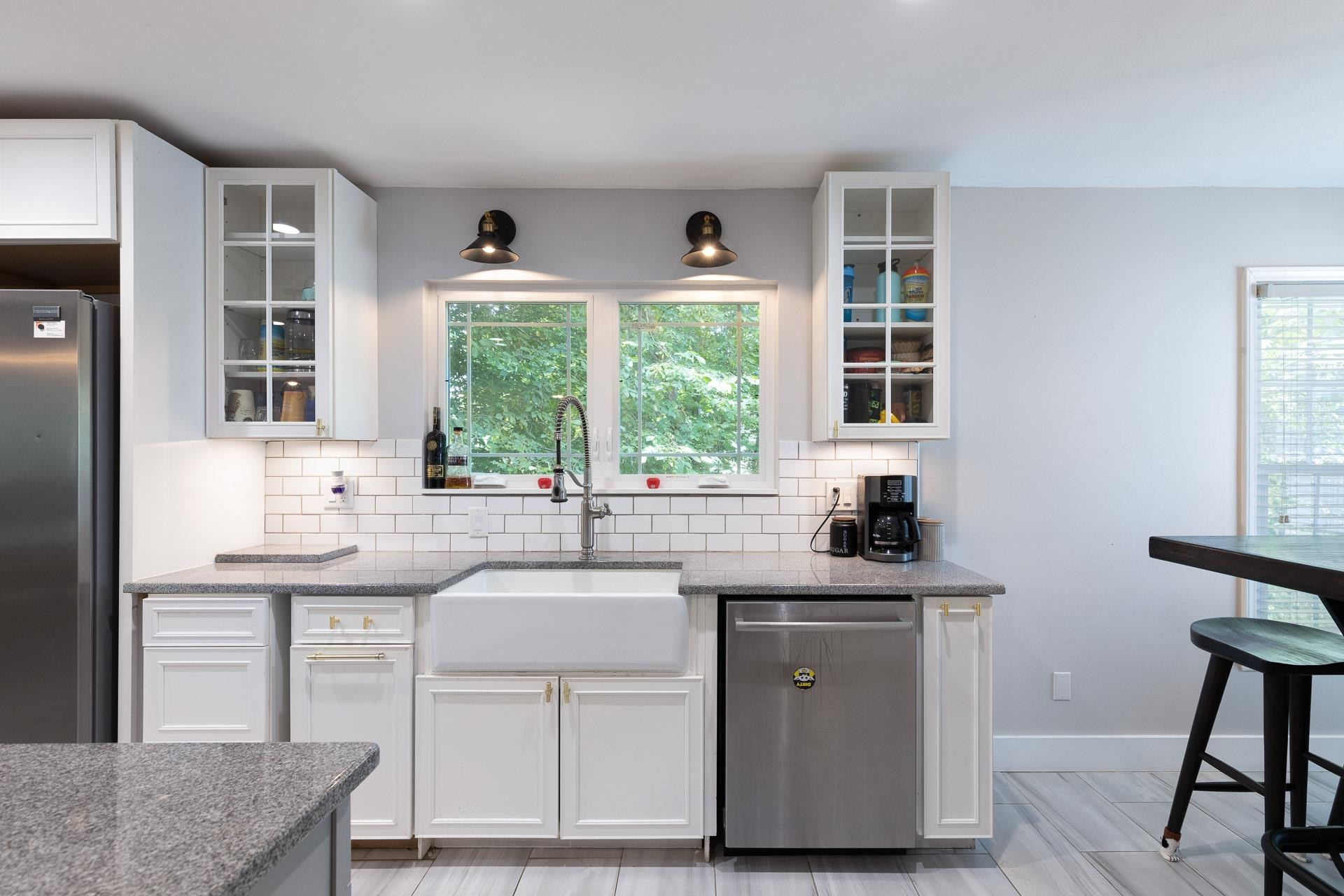 5006 Greenview Drive photo 6