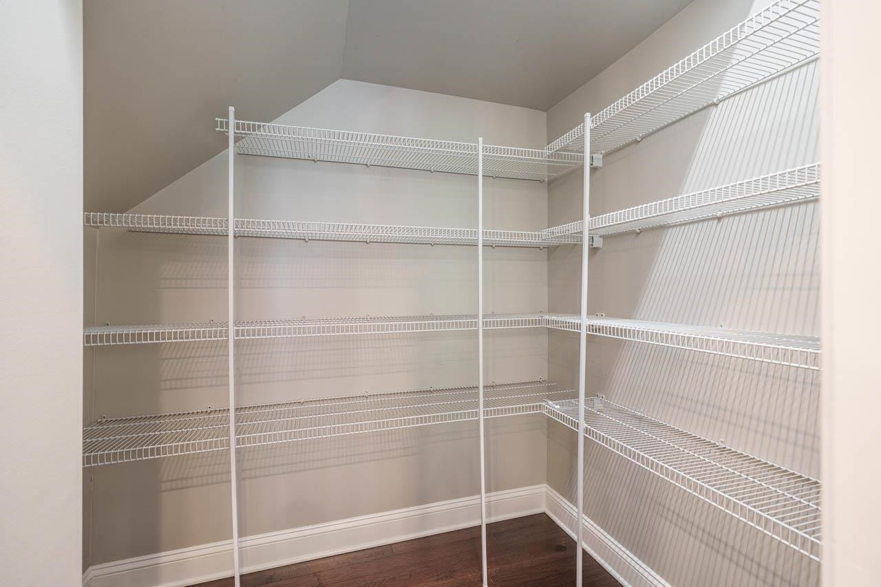 152 Victorian Oaks Drive photo 8