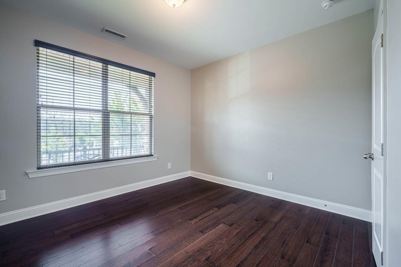 152 Victorian Oaks Drive photo 18