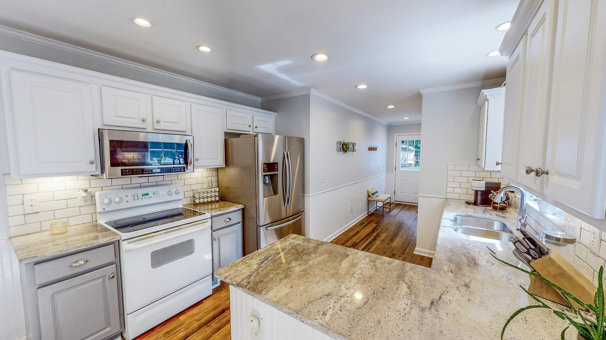 182 E Foxwood Drive, Timberlake NC 27583 Photo 3